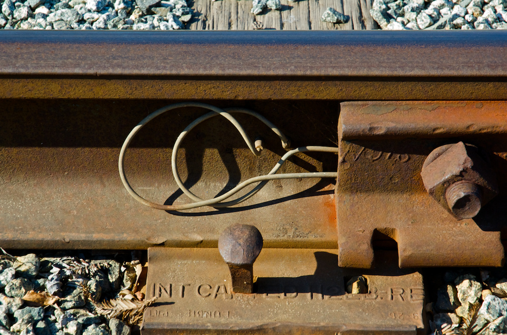 Wired rail
